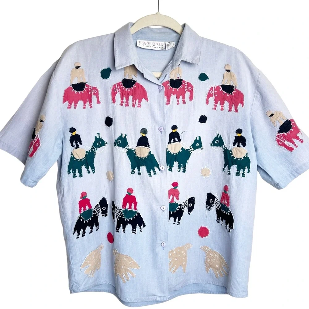 Passports Of Pier 1 Imports Vintage Chambray Button Up Animal Appliqués Size S - Picture 1 of 15